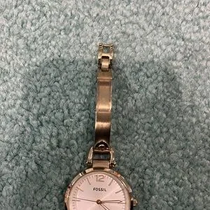 Fossil | Accessories | Gold Fossil Watch Es384 | Poshmark display picture 1